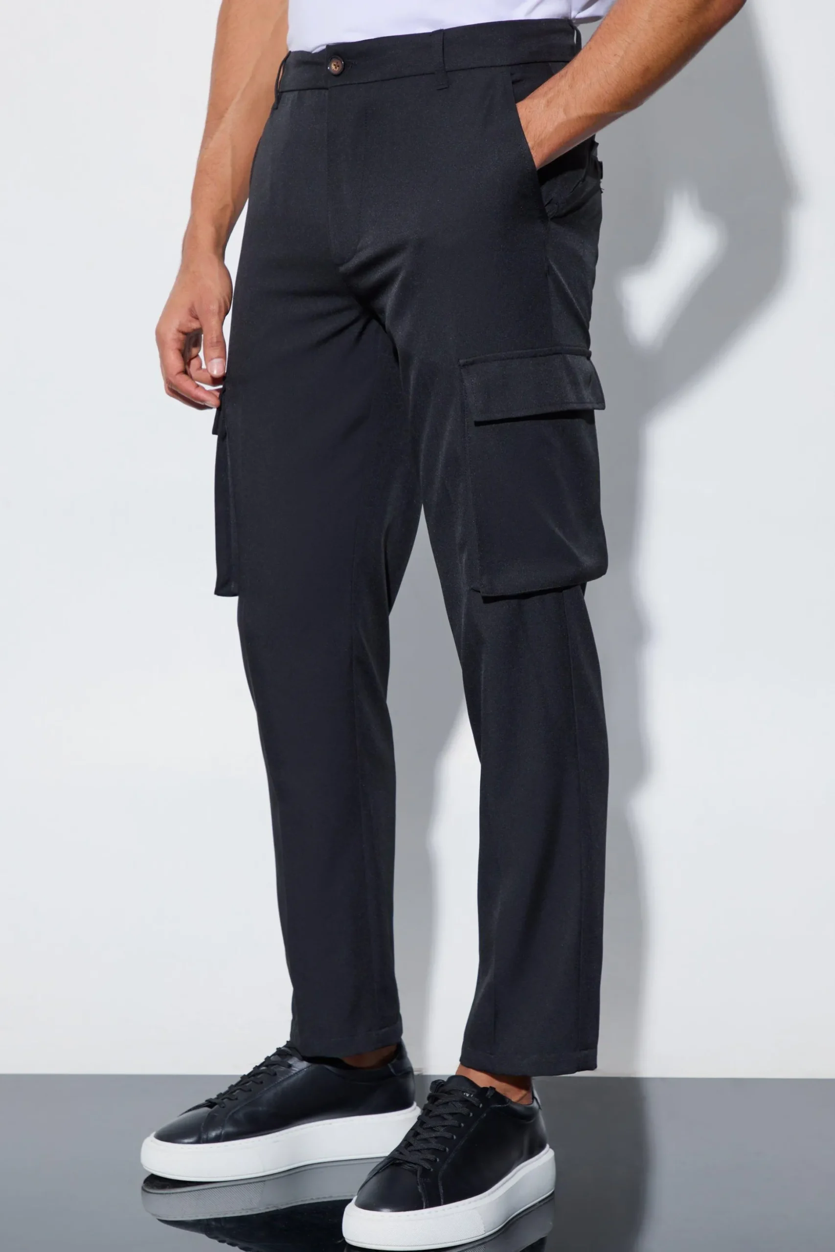 Tailored Cargo Straight Fit Trousers | BoohooMAN UK