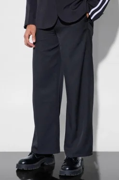 Tailored Pleat Front Wide Leg Trousers | BoohooMAN UK