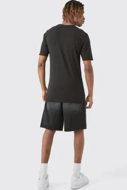 Tall Basic Muscle Fit T-shirt | BoohooMAN UK