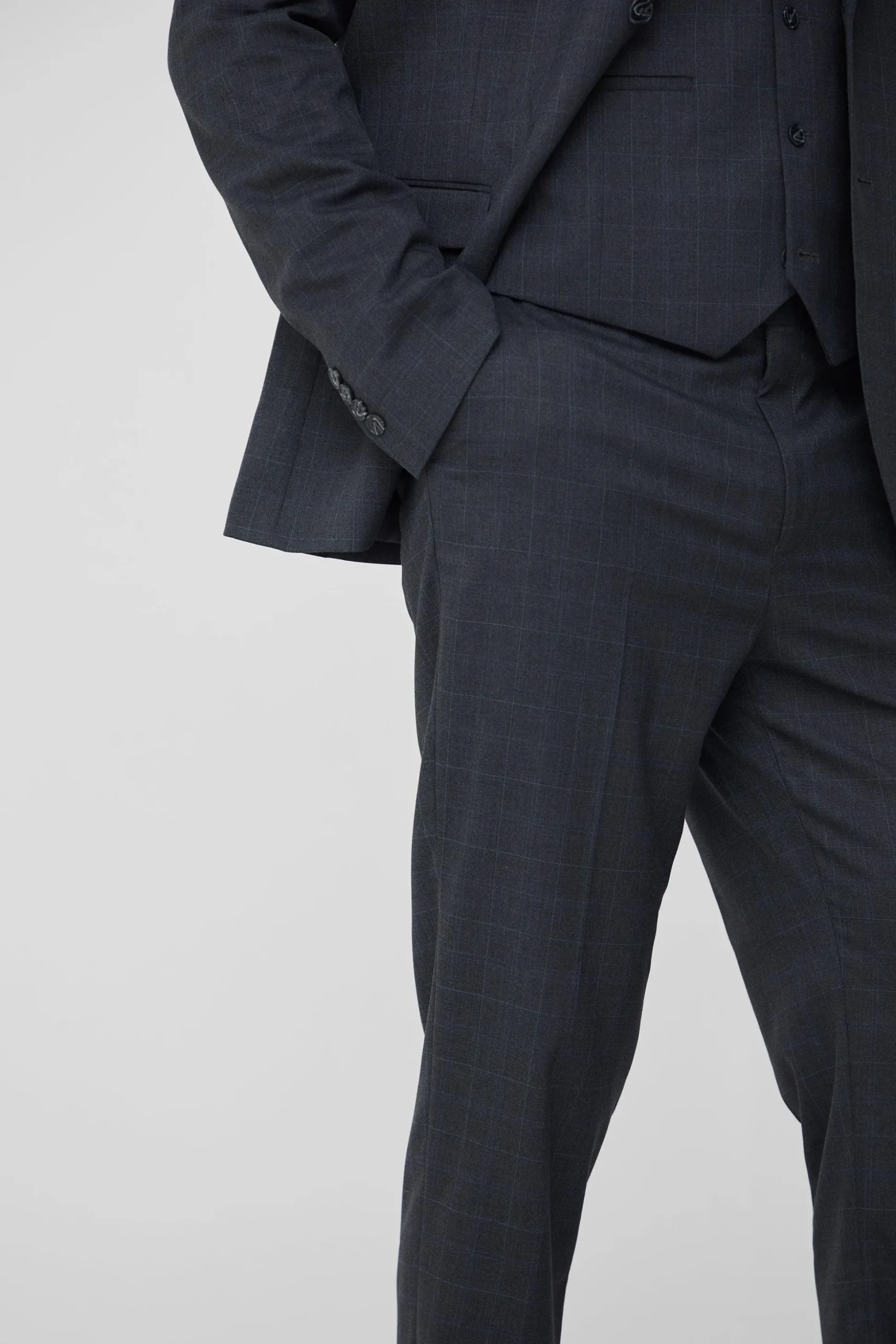 Tall Charcoal Check Slim Fit Suit Trouser | BoohooMAN UK