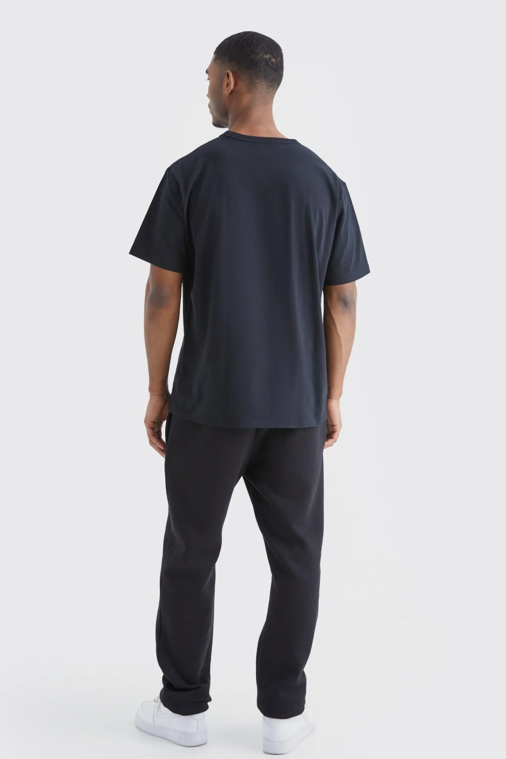 Tall Core Fit Man Signature Branded Jogger | BoohooMAN UK