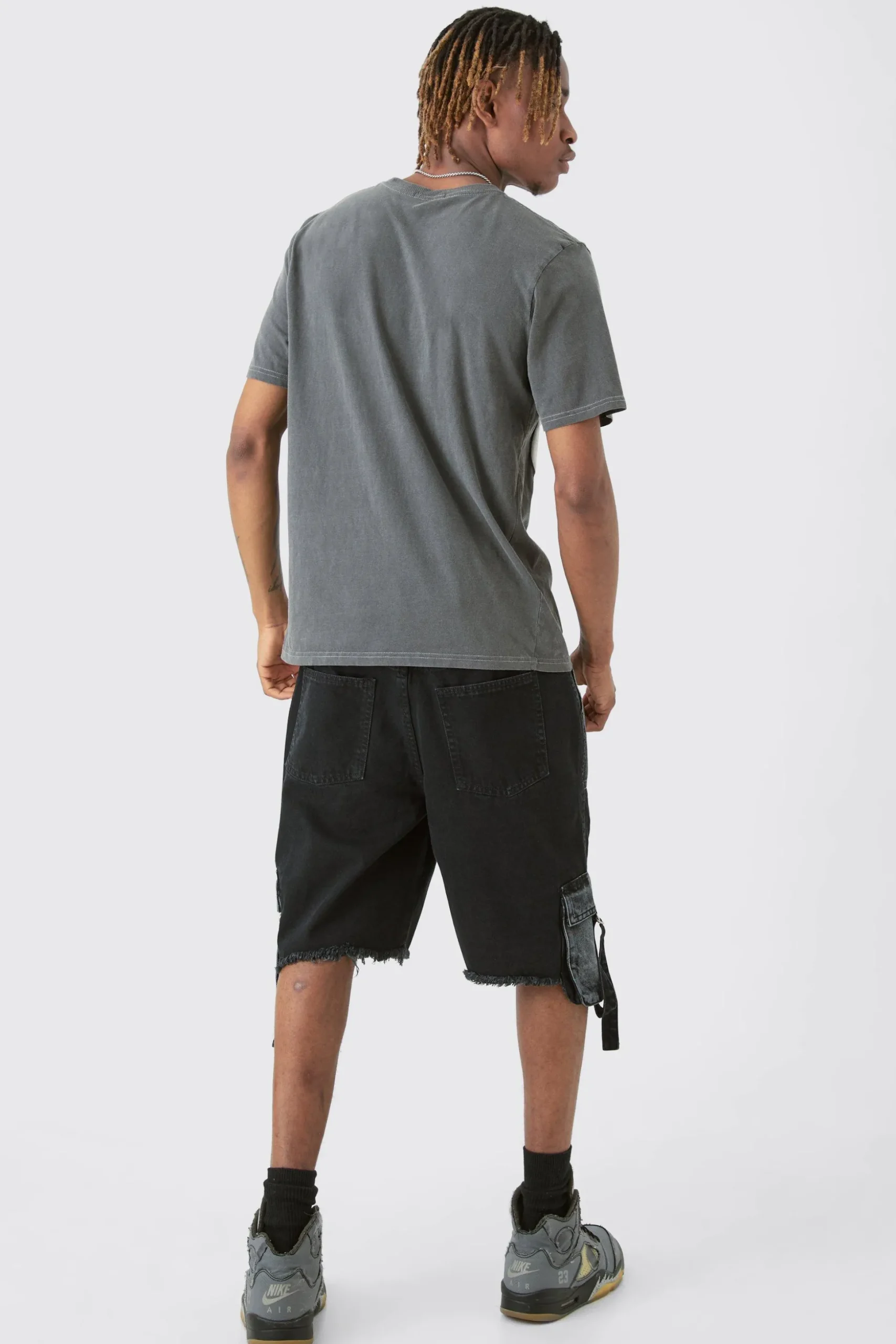 Tall Core Man Chain Puff Print T-shirt In Grey | BoohooMAN UK