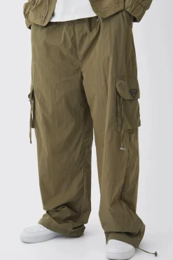 Tall Crinkle Nylon Cargo Parachute Trousers In Khaki | BoohooMAN UK