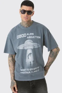 Tall Distressed Oversized Overdye Alien Graphic T-shirt | BoohooMAN UK
