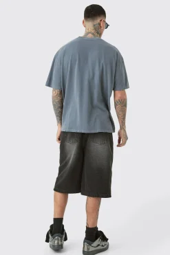 Tall Distressed Oversized Overdye Alien Graphic T-shirt | BoohooMAN UK