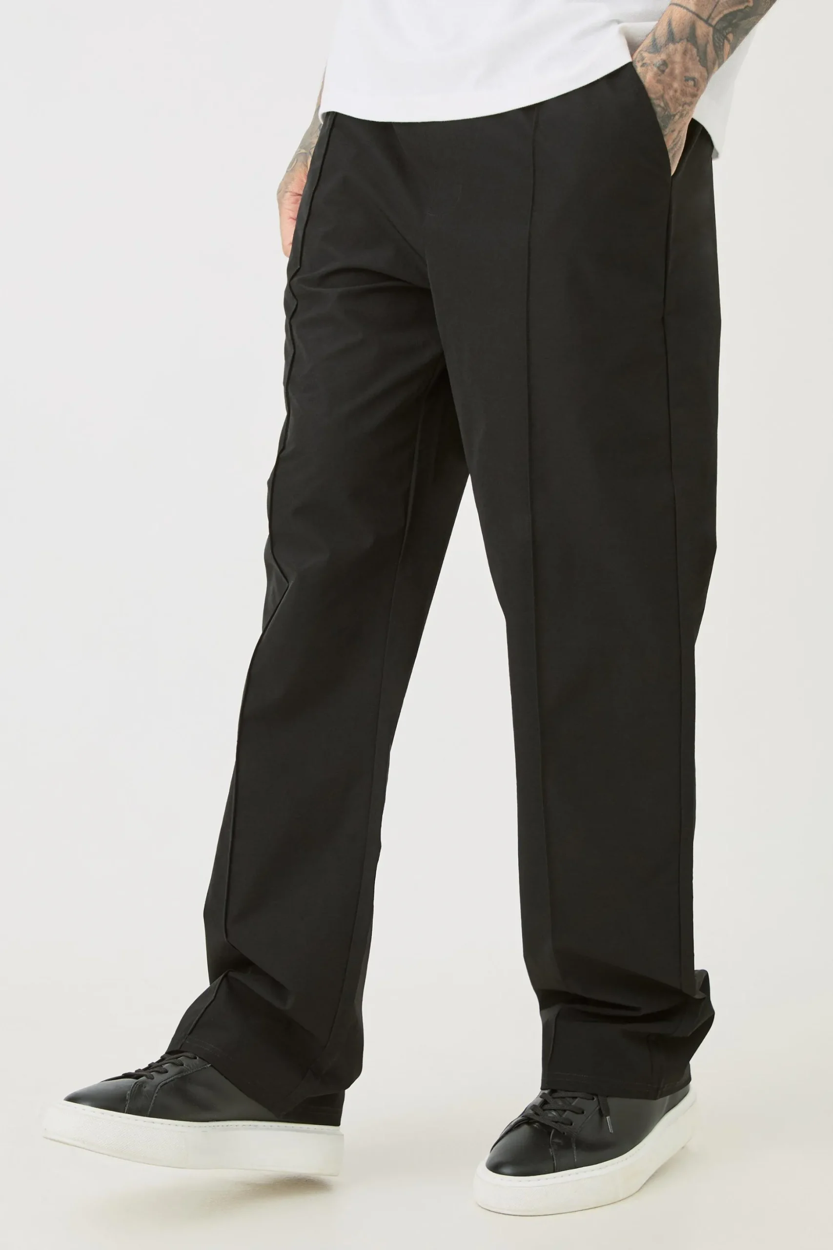 Tall Elasticated Lightweight Technical Stretch Relaxed Fit Pintuck Trousers | BoohooMAN UK