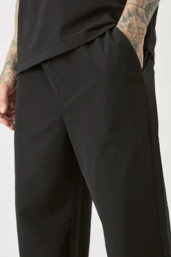 Tall Elasticated Lightweight Technical Stretch Relaxed Fit Trousers | BoohooMAN UK