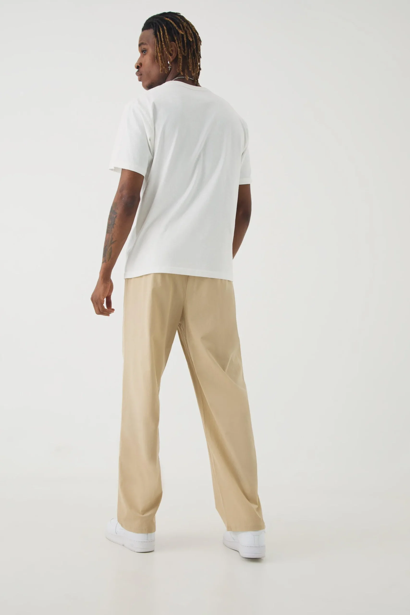 Tall Elasticated Waist Lightweight Technical Stretch Relaxed Cropped Trouser | BoohooMAN UK