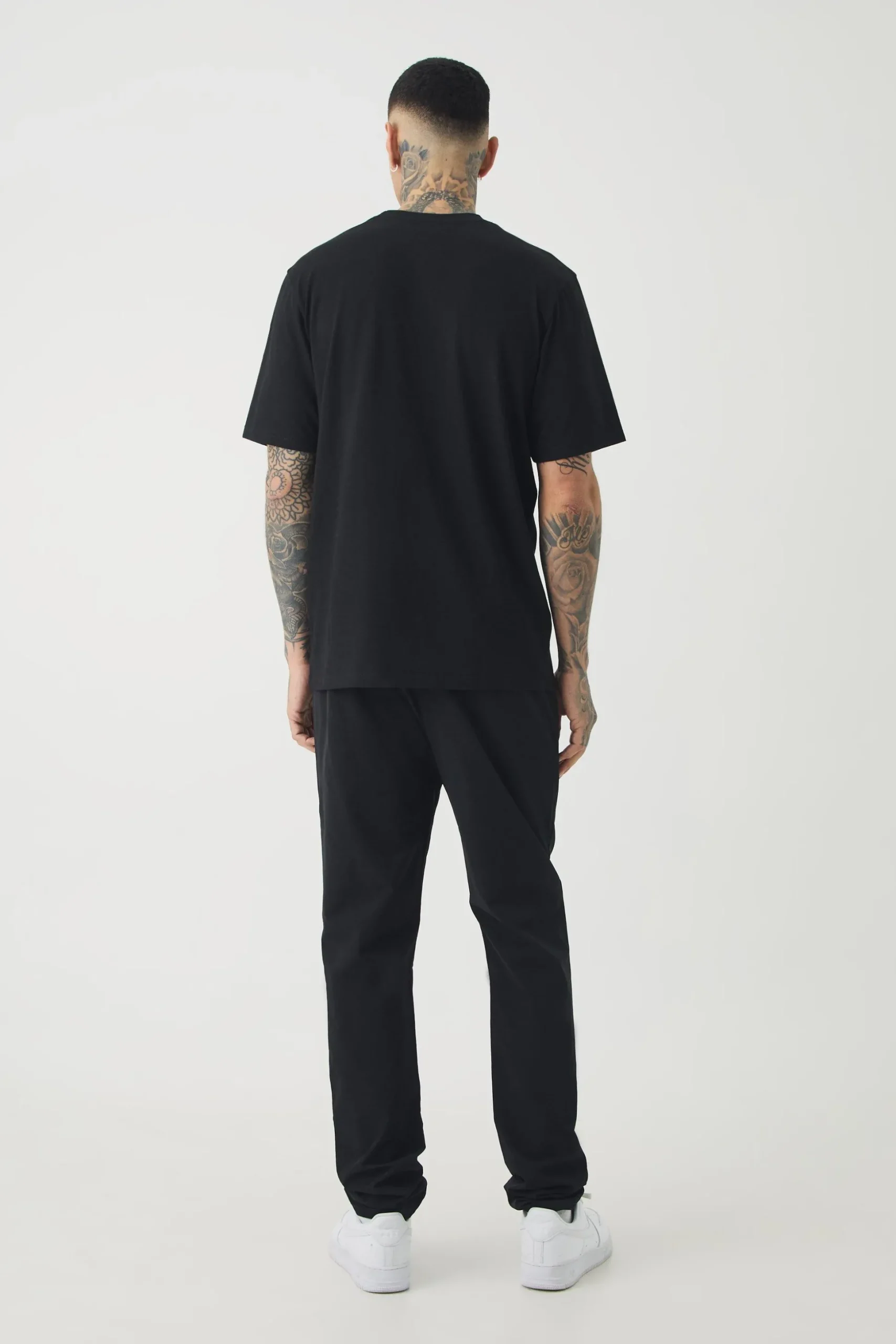 Tall Elasticated Waist Lightweight Technical Stretch Slim Trouser | BoohooMAN UK