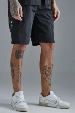 Tall Elasticated Waist Relaxed Nylon Man Cargo Short | BoohooMAN UK