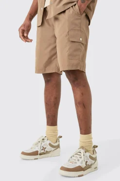 Tall Elasticated Waist Relaxed Nylon Man Cargo Short | BoohooMAN UK