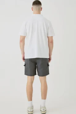 Tall Elasticated Waist Textured Cargo Short In Charcoal | BoohooMAN UK