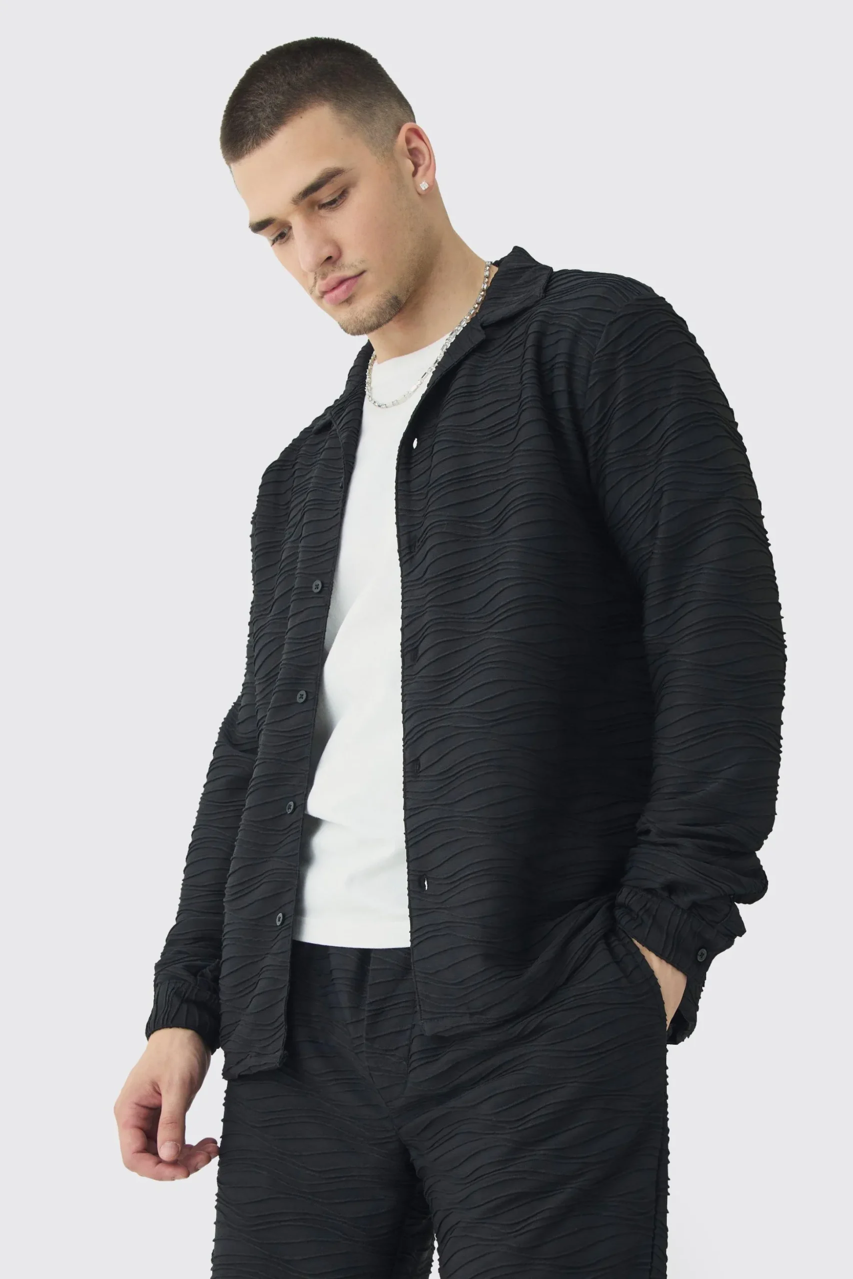 Tall Elevated Pleated Shirt And Straight Fit Trouser Set In Black | BoohooMAN UK