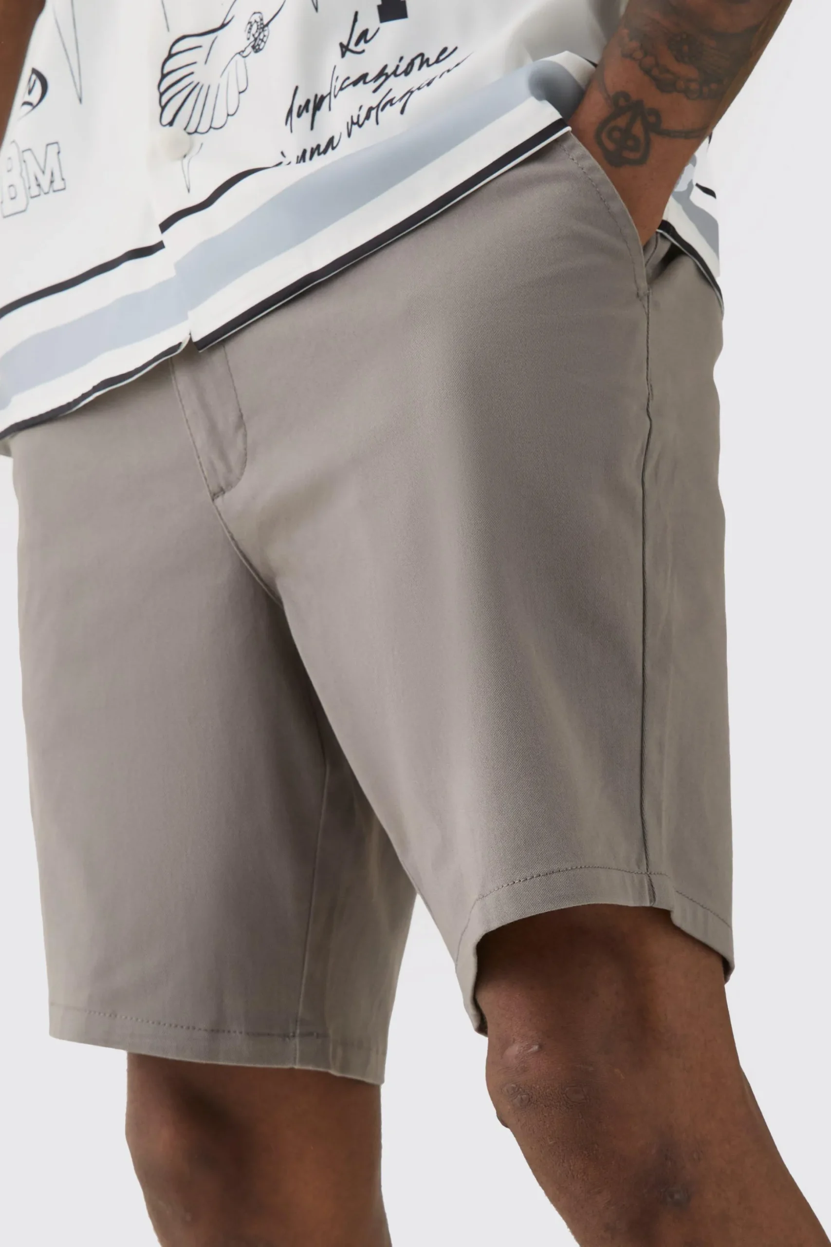 Tall Fixed Waist Grey Skinny Fit Chino Shorts | BoohooMAN UK