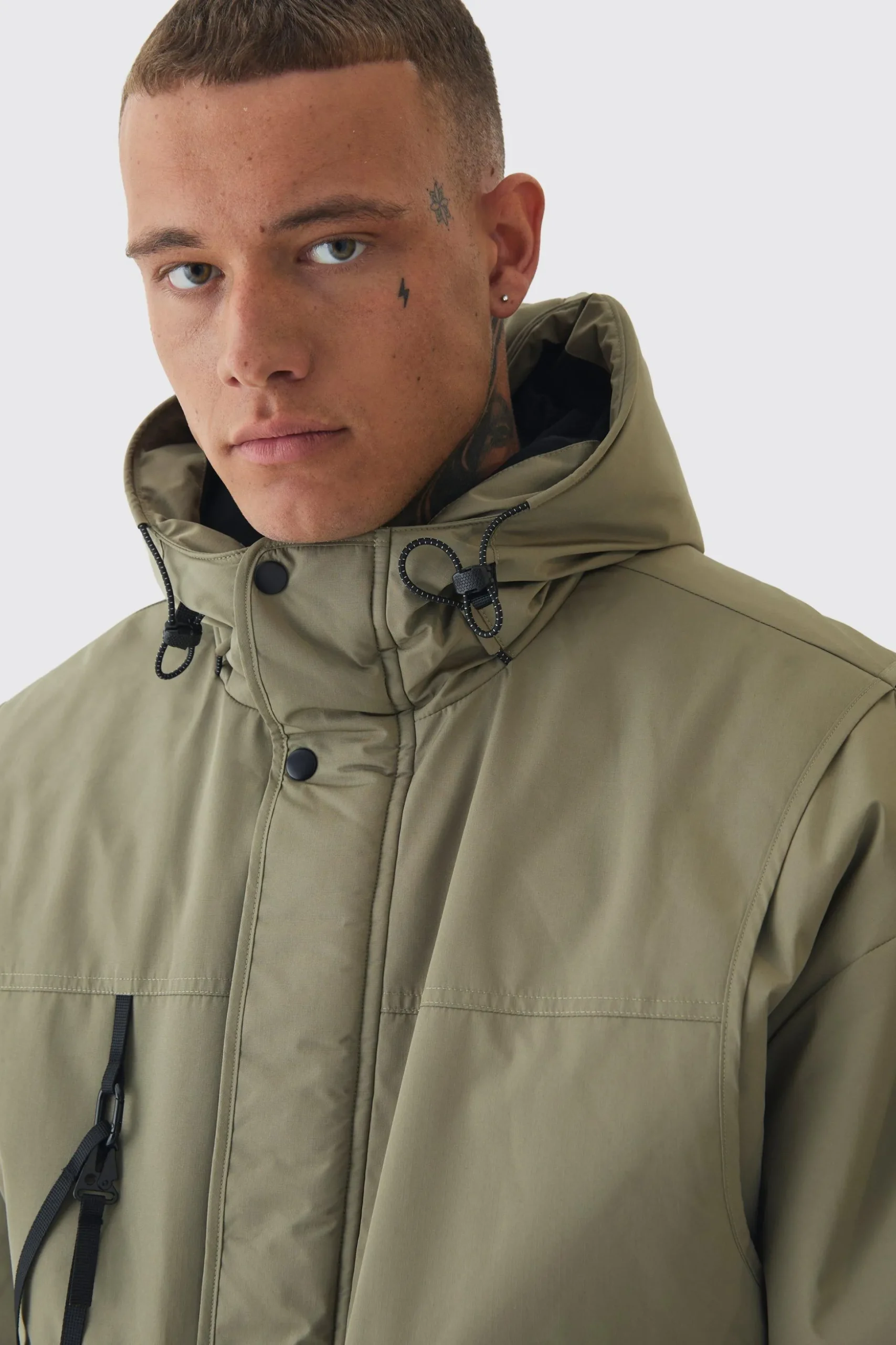 Tall Hooded Utility Tech Parka Jacket In Khaki | BoohooMAN UK