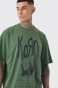 Tall Korn License Print T-shirt In Green | BoohooMAN UK