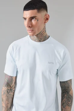 Tall Man Active Camo Raglan Performance T-shirt | BoohooMAN UK