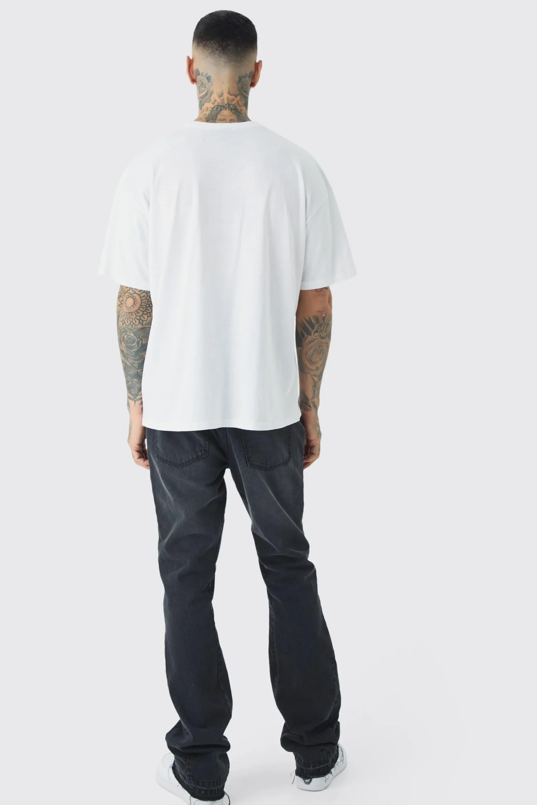 Tall Mono Abstract Floral Printed T-shirt In White | BoohooMAN UK