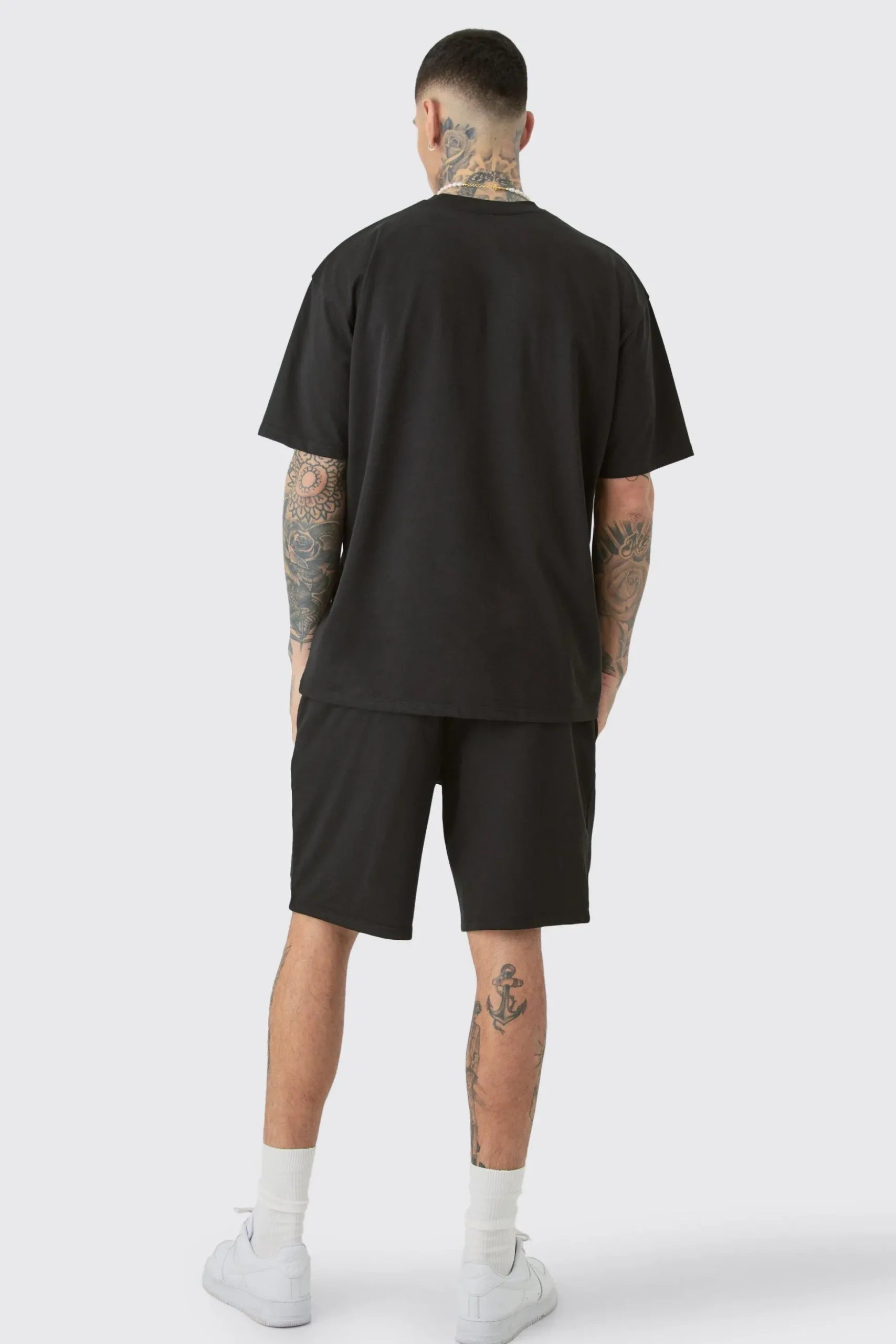 Tall Oversized Applique T-shirt & Short Set | BoohooMAN UK