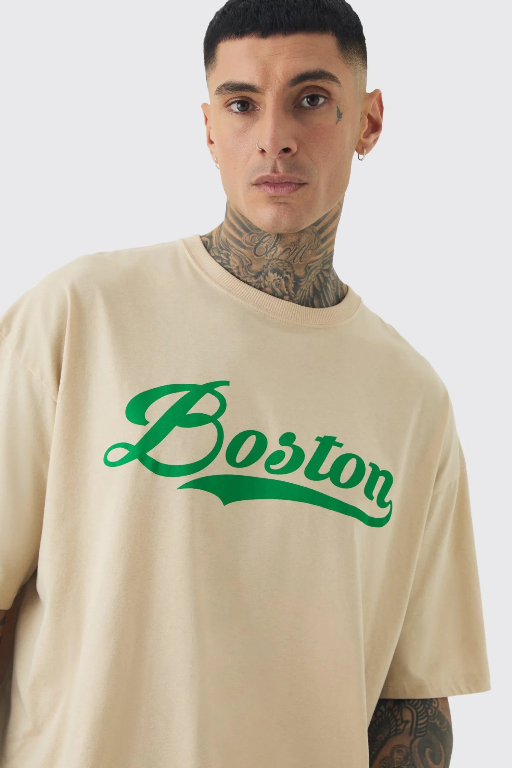 Tall Oversized Boston Varsity Print T-shirt | BoohooMAN UK