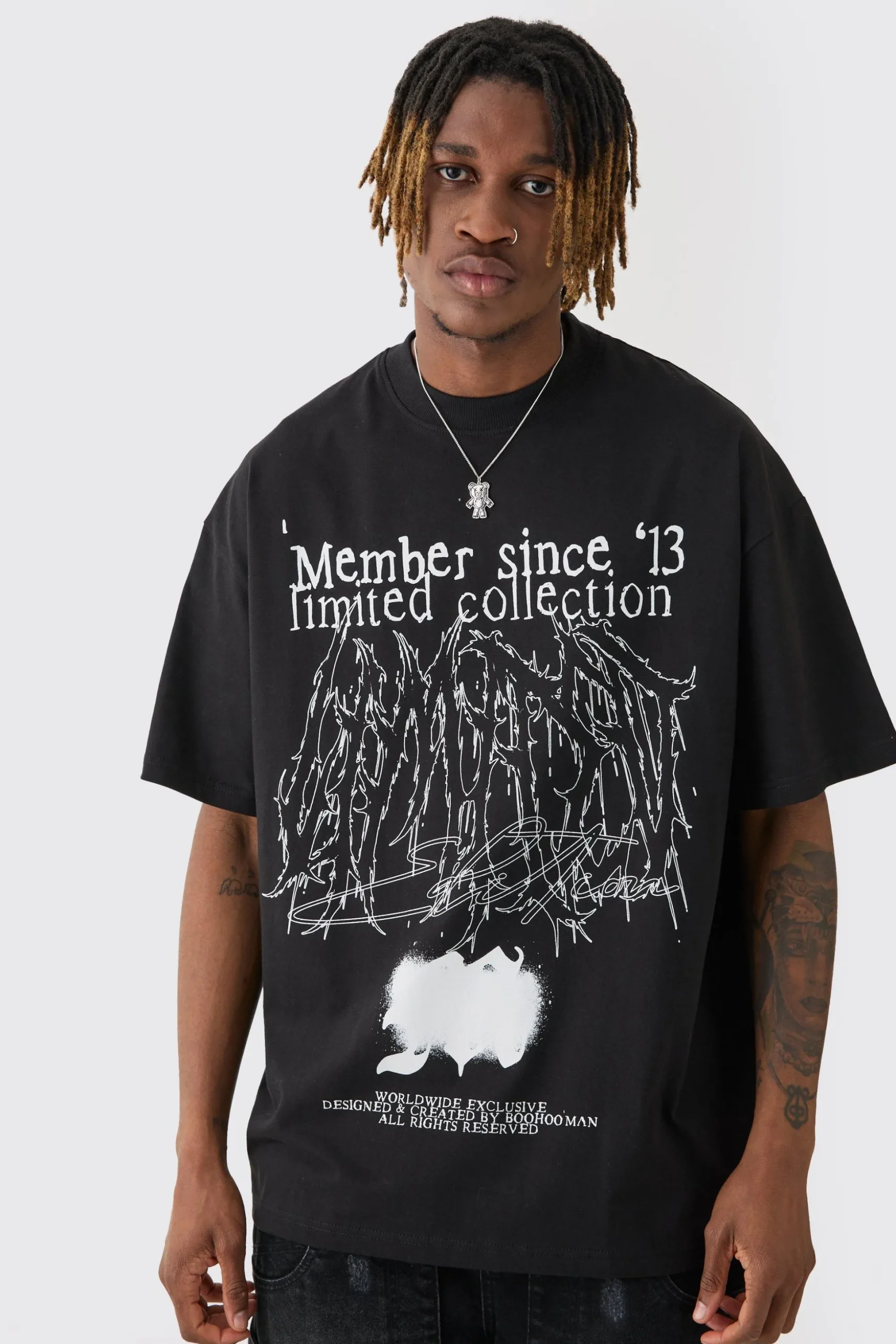 Tall Oversized Extended Neck Limited Print T-shirt | BoohooMAN UK
