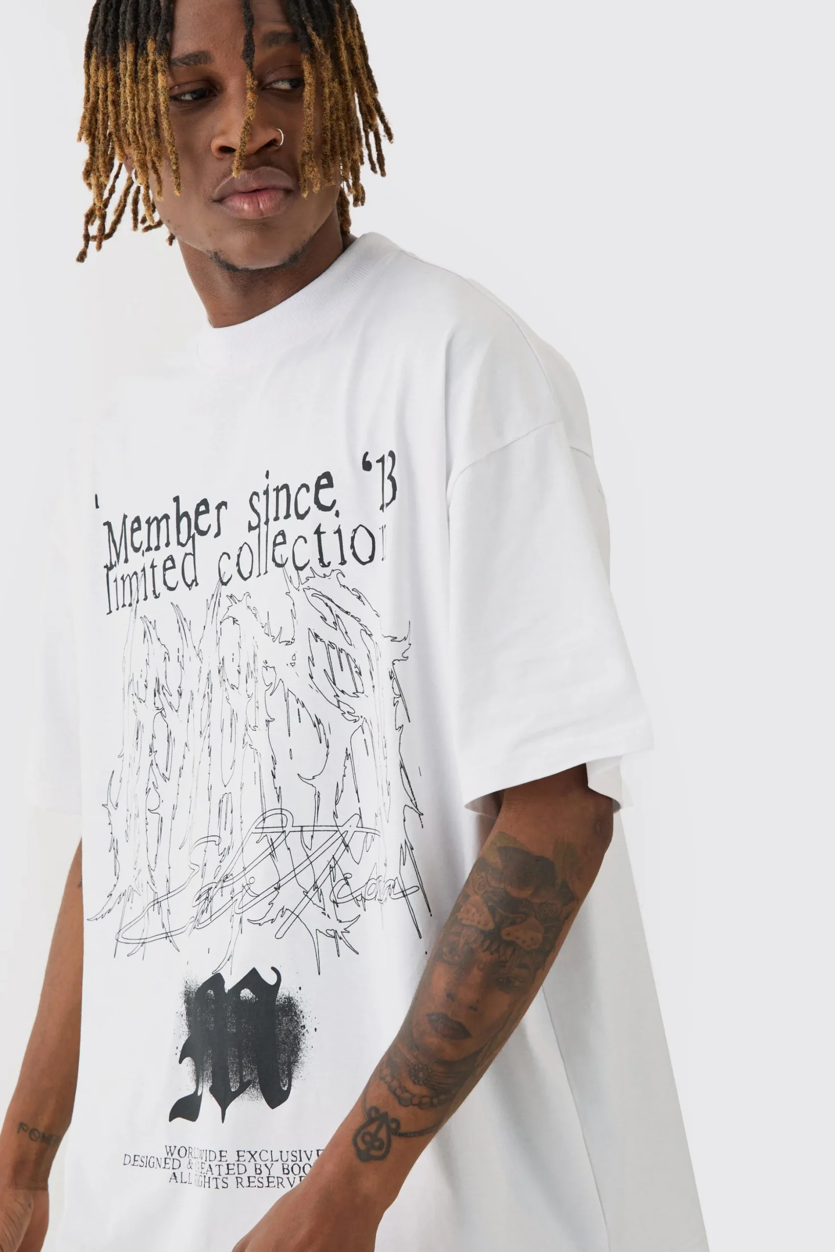 Tall Oversized Extended Neck Limited Print T-shirt | BoohooMAN UK