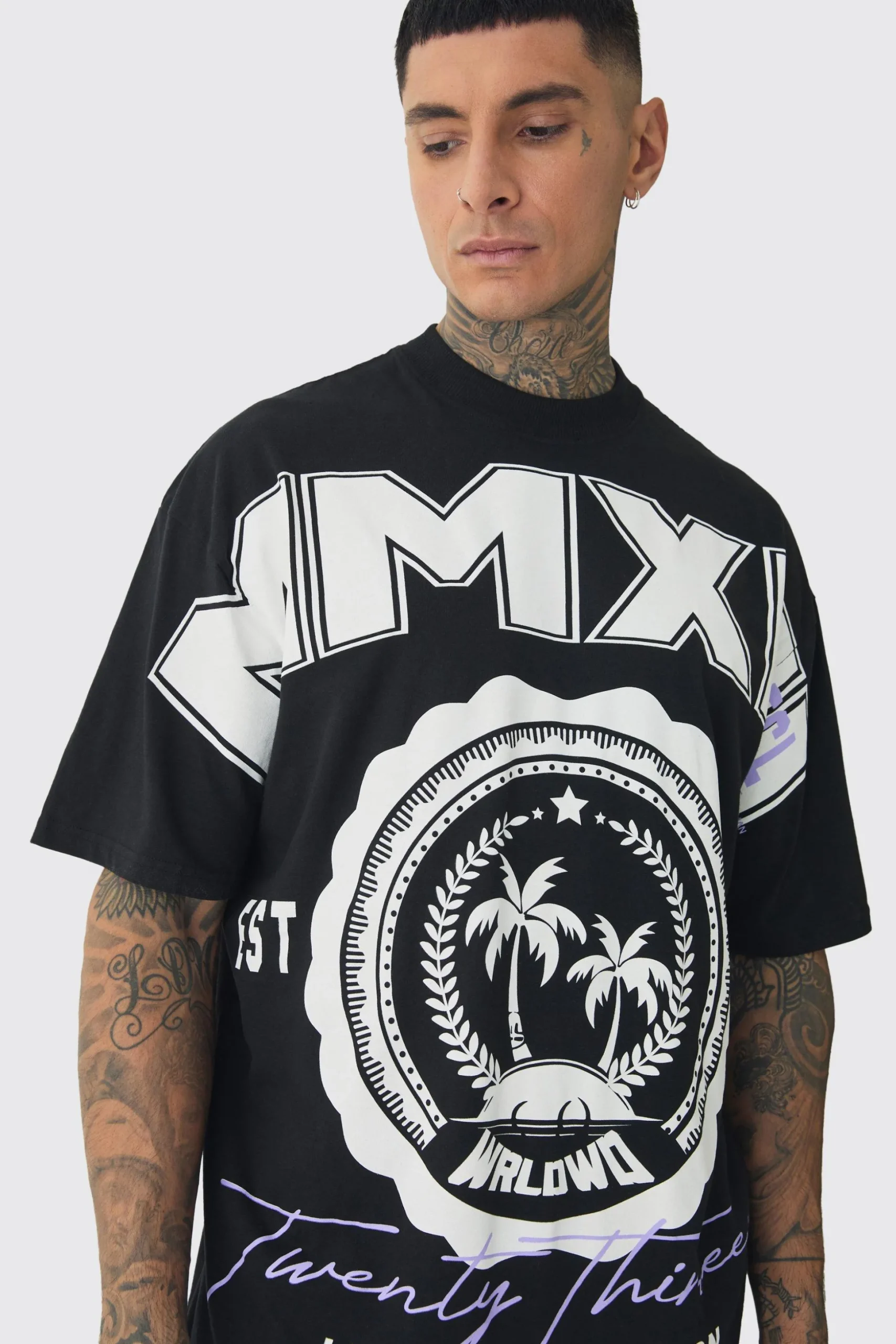 Tall Oversized Extended Neck MMXIII Large Scale Print T-Shirt | BoohooMAN UK