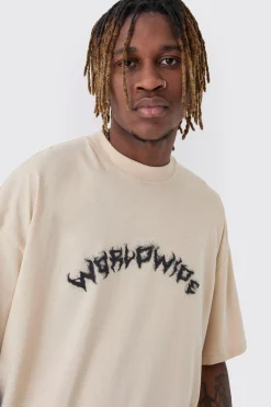 Tall Oversized Extended Neck Worldwide Gothic Cross Print T-Shirt | BoohooMAN UK