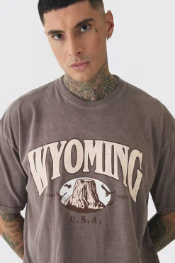 Tall Oversized Washed Wyoming Print T-shirt | BoohooMAN UK