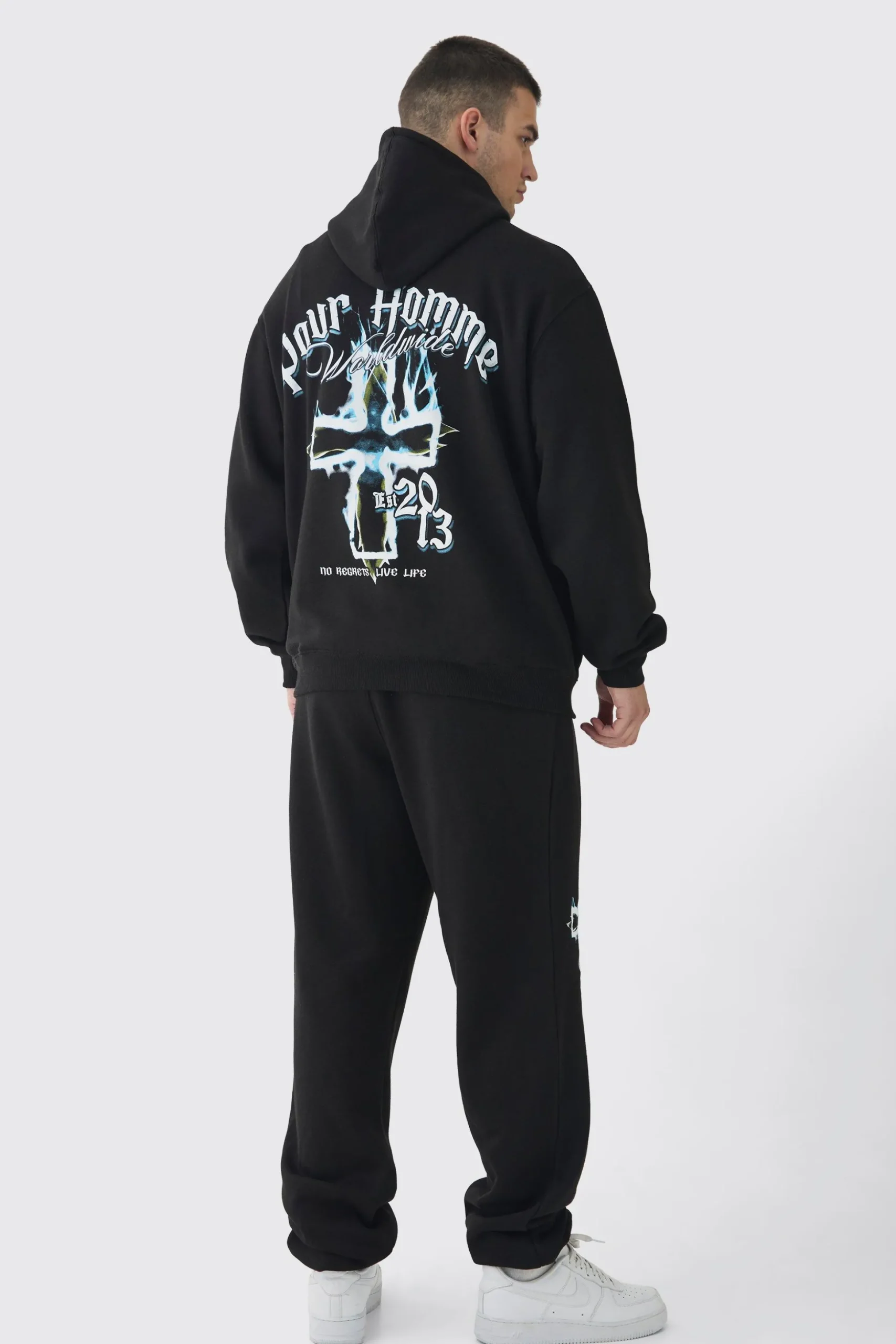 Tall Pour Homme Gothic Cross Tracksuit | BoohooMAN UK