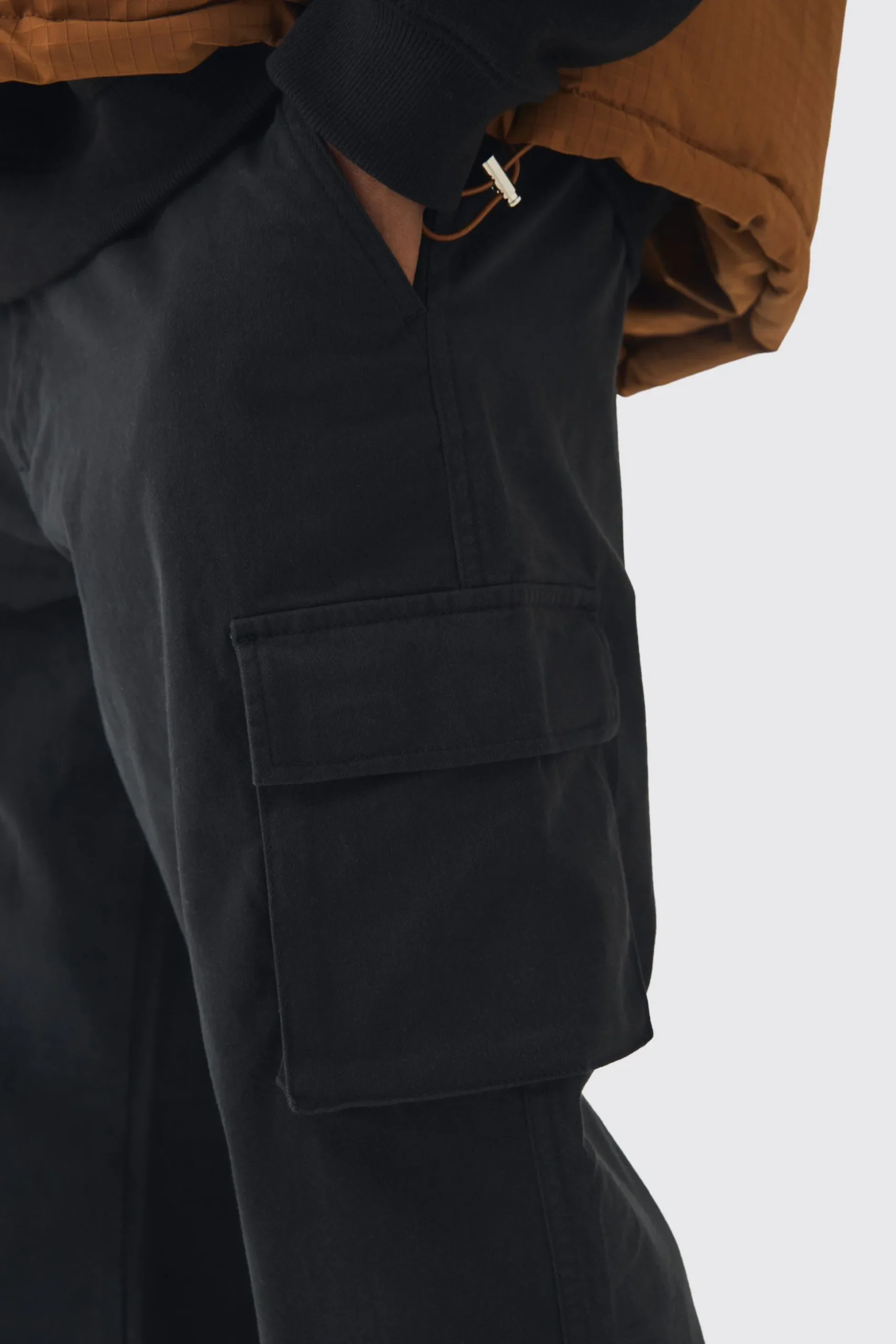 Tall Relaxed Fit Fixed Waist Cargo Trousers | BoohooMAN UK