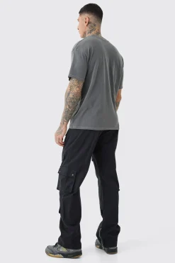 Tall Relaxed Fit Twill Cargo Trousers | BoohooMAN UK