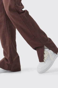 Tall Relaxed Overdye Carpenter Split Hem Trouser In Chocolate | BoohooMAN UK