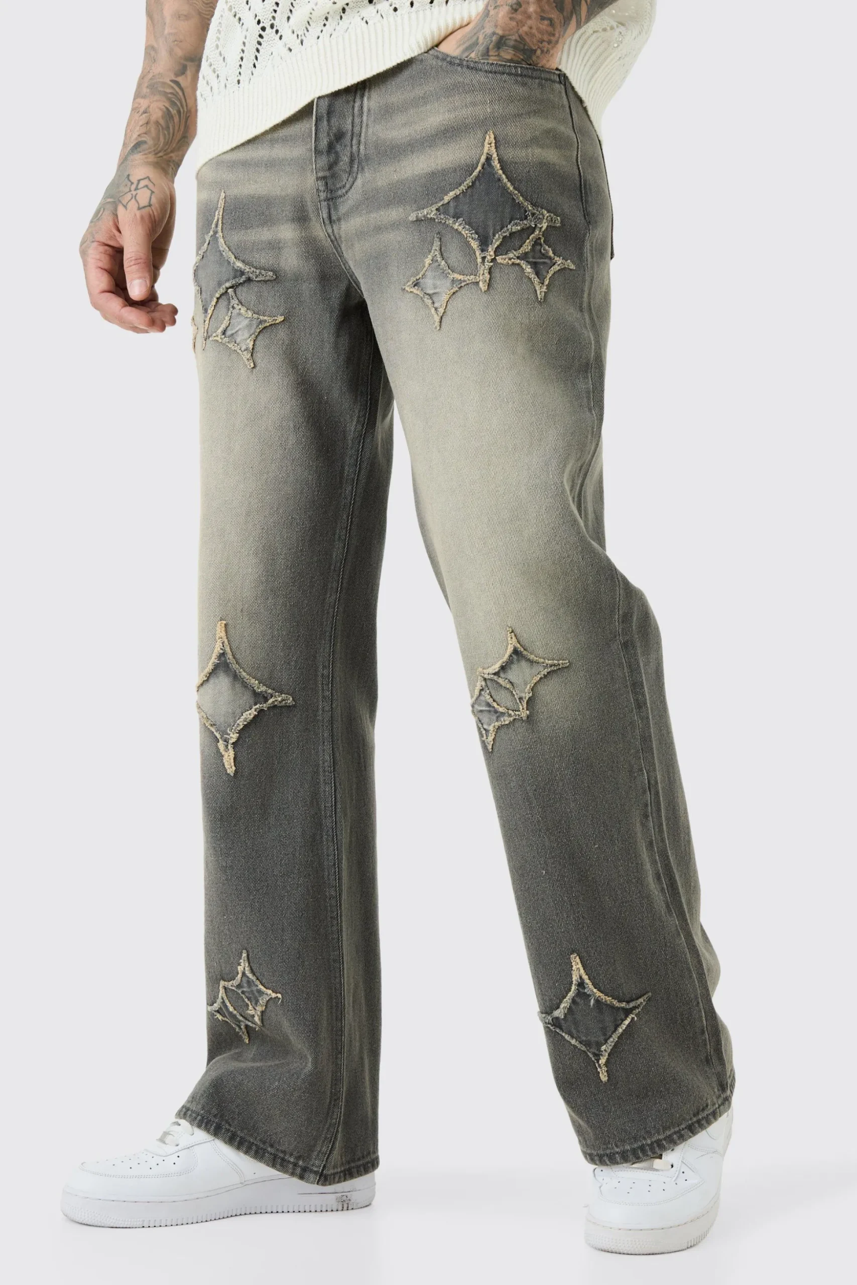 Tall Relaxed Rigid Flare Self Fabric Applique Gusset Jeans | BoohooMAN UK