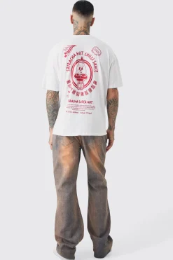 Tall Siracha Hot Chilli License Back Print T-shirt In White | BoohooMAN UK
