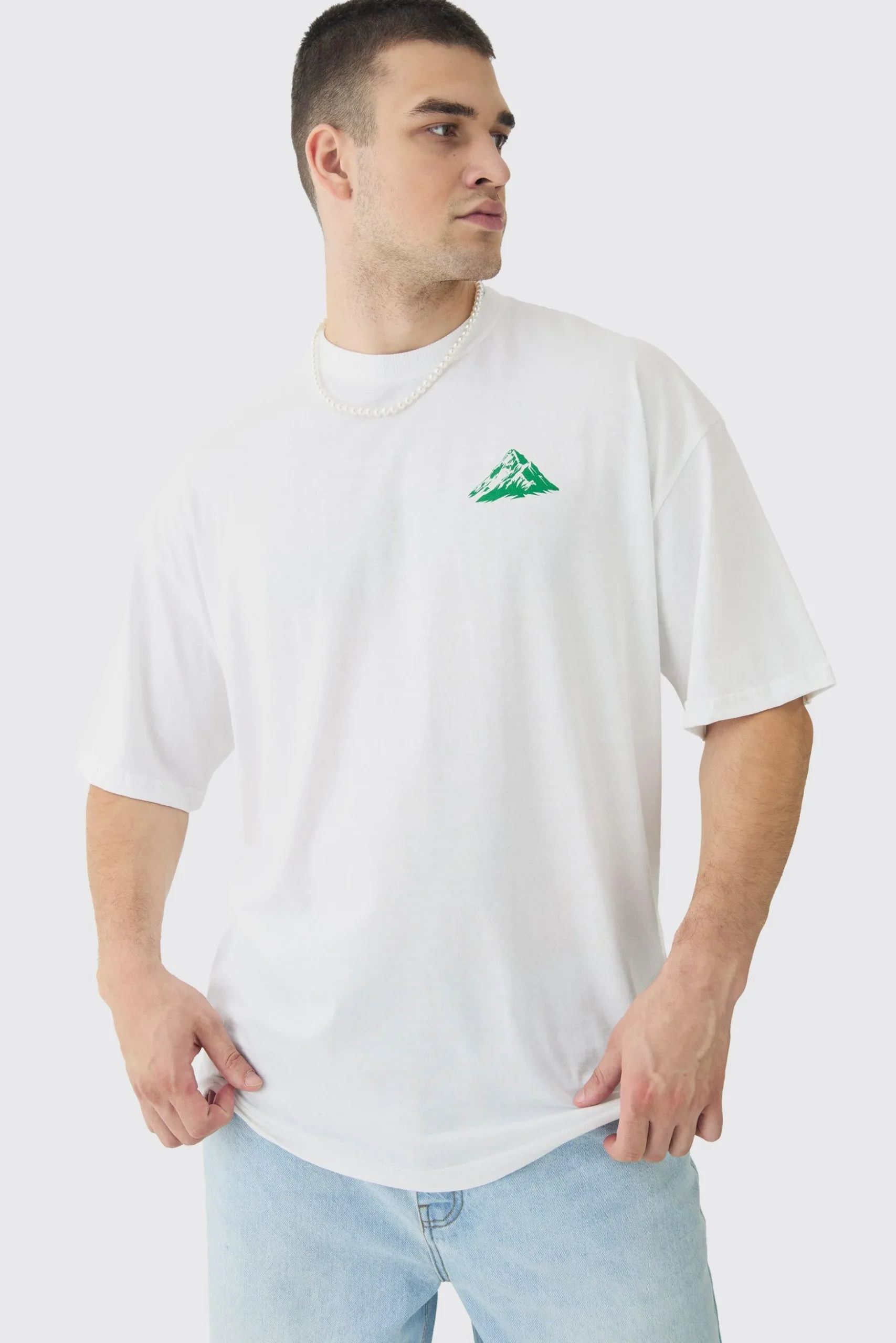 Tall Travel Back Print Graphic T-Shirt | BoohooMAN UK