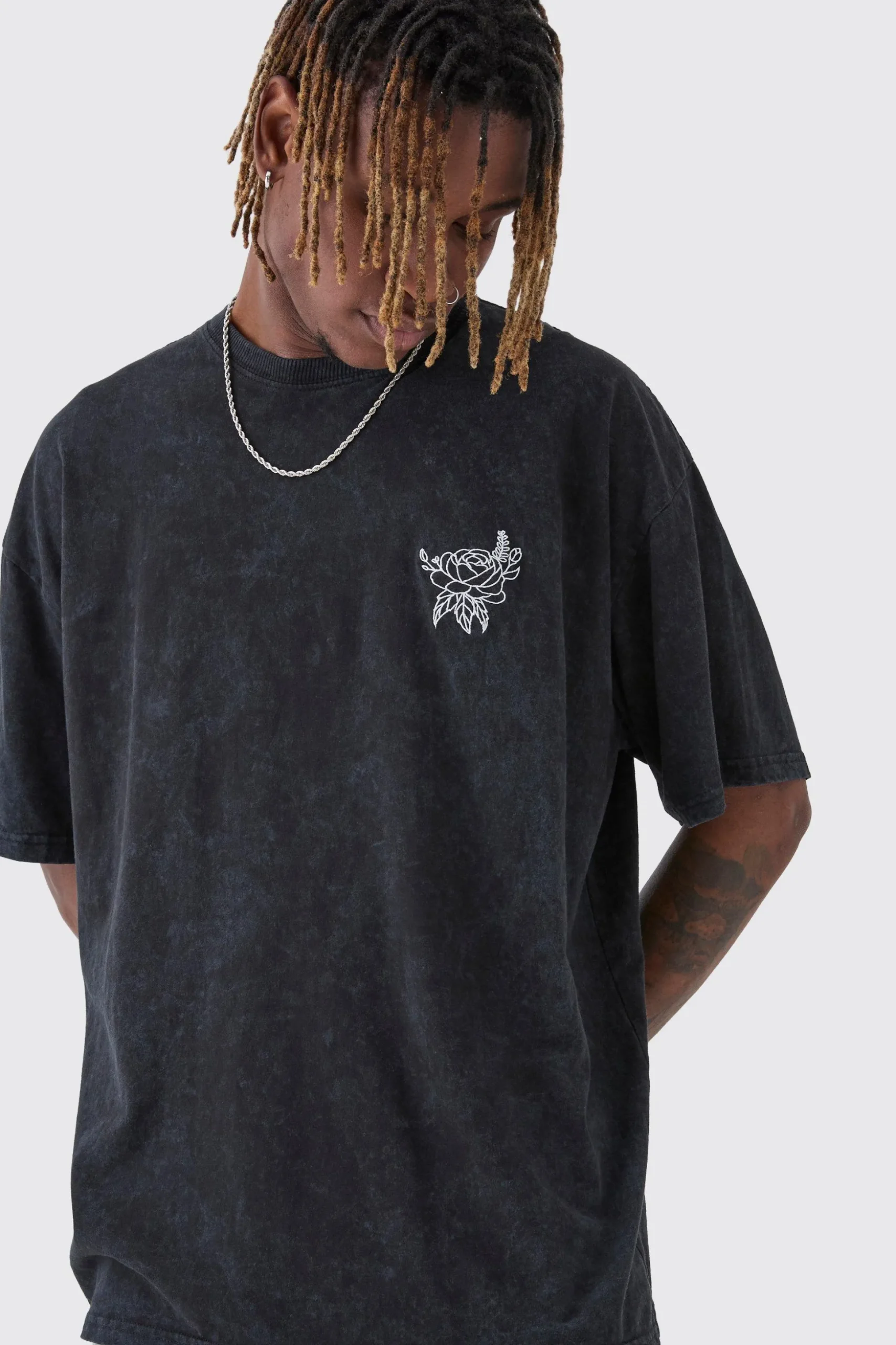 Tall Washed Floral Embroidered T-Shirt | BoohooMAN UK