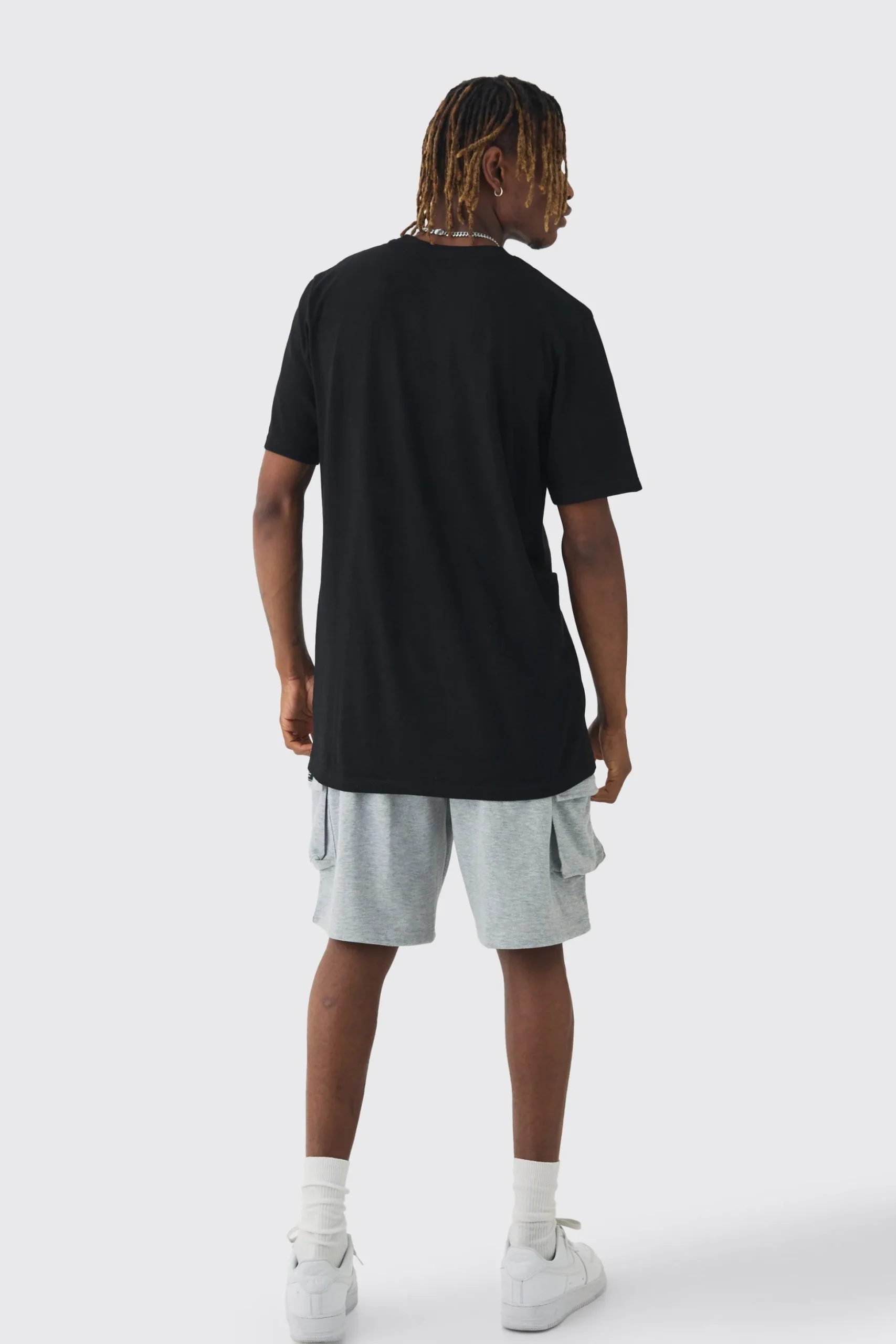 Tall Woven Tab Relaxed Fit Cargo Shorts | BoohooMAN UK