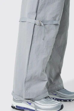 Tape Detail Adjustable Cuff Parachute Pants | BoohooMAN UK