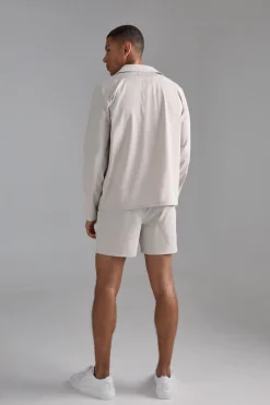 Technical Stretch Concealed Placket Smart Harrington | BoohooMAN UK