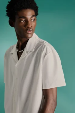 Technical Stretch Oversized Short Sleeve Shirt | BoohooMAN UK