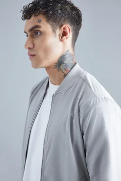 Technical Stretch Smart Bomber | BoohooMAN UK