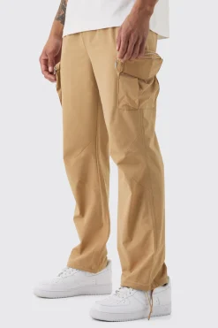 Technical Stretch Straight Fit Cargo Trousers | BoohooMAN UK