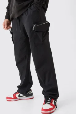 Technical Stretch Straight Fit Cargo Trousers | BoohooMAN UK
