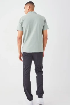 Technical Stretch Tailored Straight Fit Cargo Trousers | BoohooMAN UK