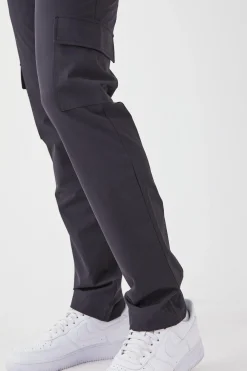 Technical Stretch Tailored Straight Fit Cargo Trousers | BoohooMAN UK