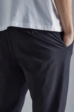 Technical Stretch Tailored Slim Fit Trousers | BoohooMAN UK