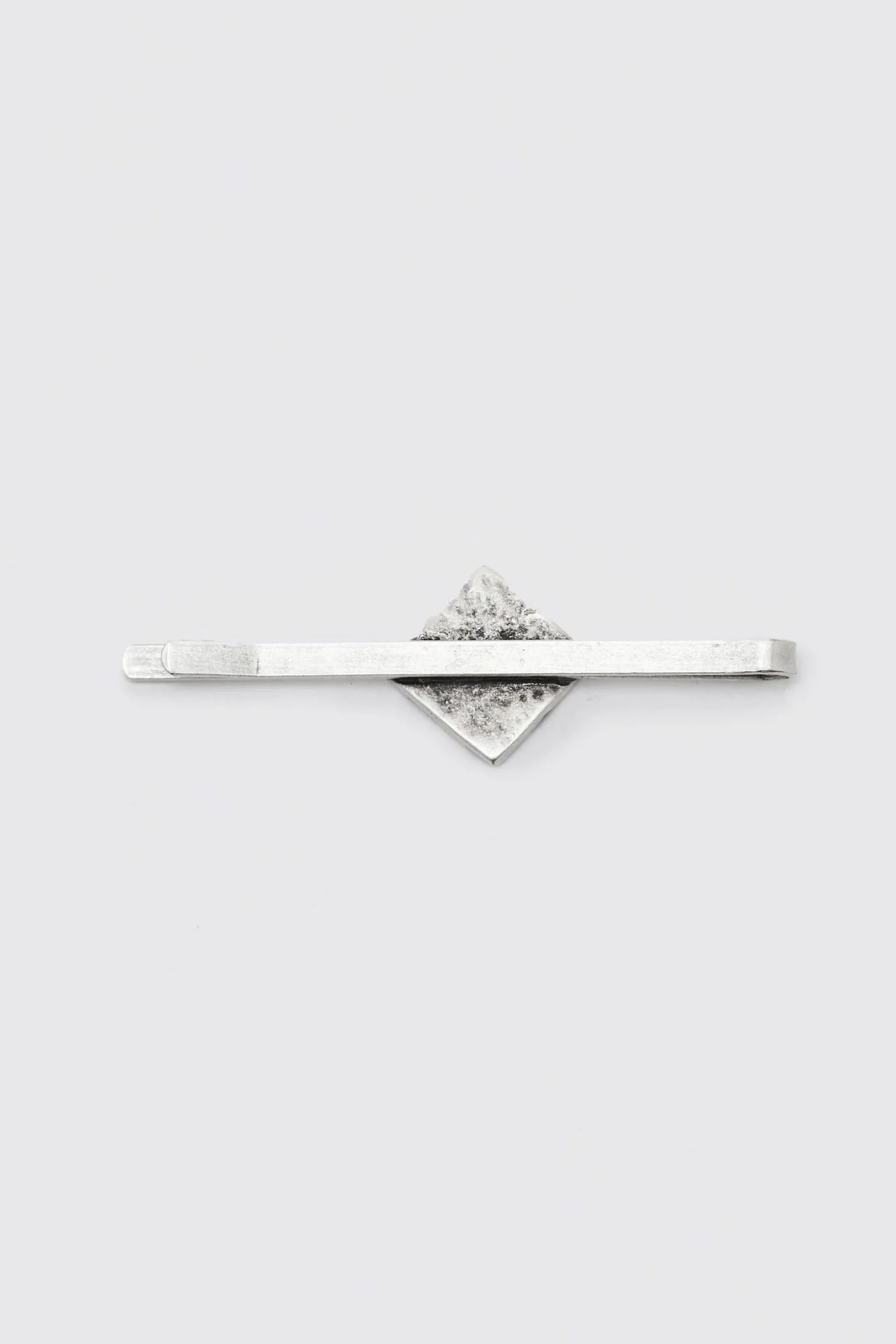 Texture Square Tie Bar | BoohooMAN UK