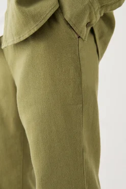 Textured Elasticated Waist Straight Fit Trousers | BoohooMAN UK