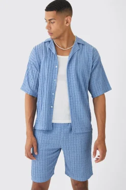 Textured Stripe Revere Shirt & Short Set | BoohooMAN UK